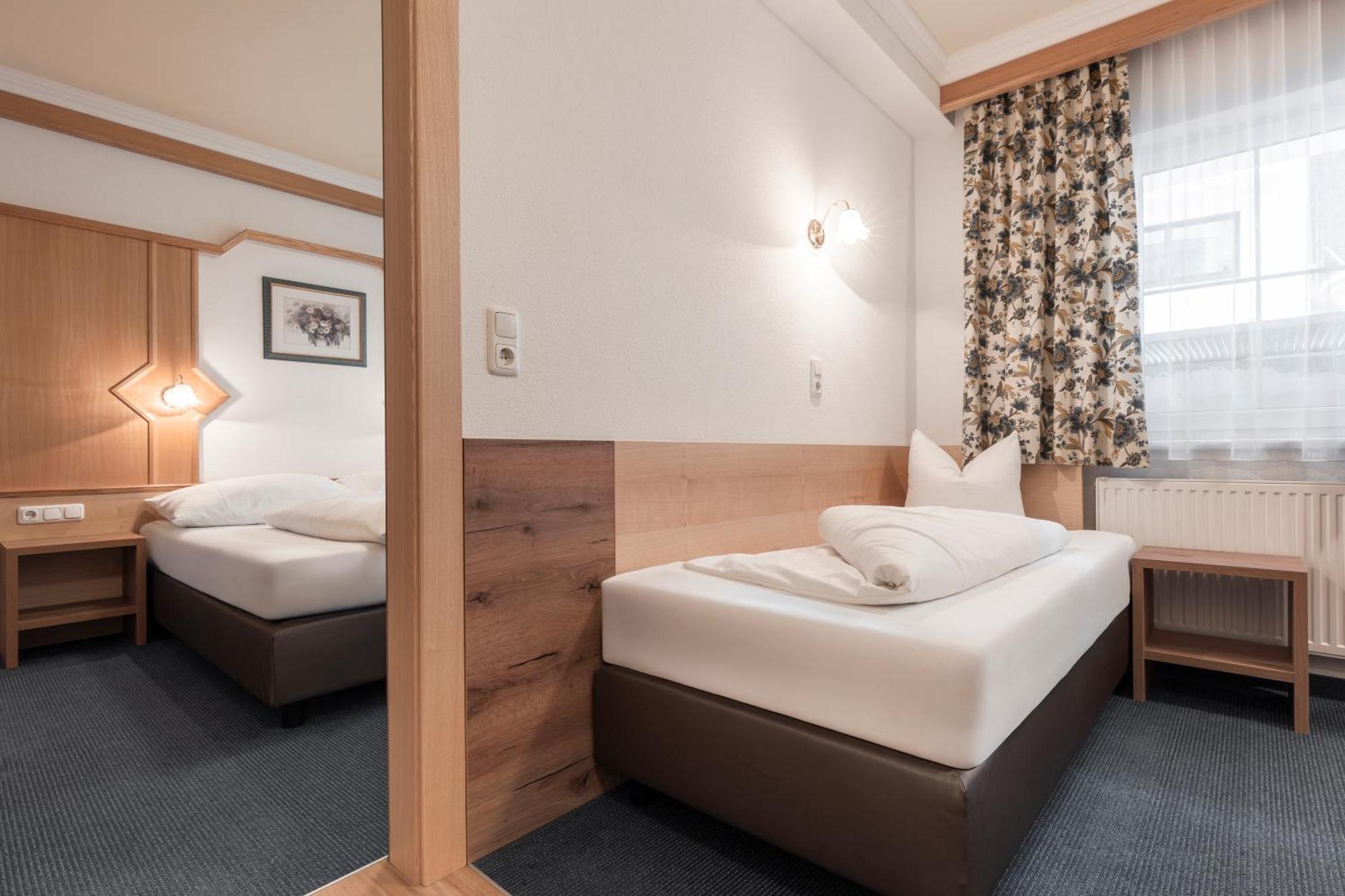 Schmid Rooms & Apartments Ischgl Exterior photo